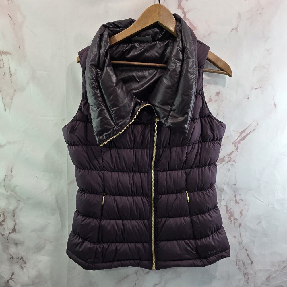 Athleta Down Vest Womens Medium Purple Puffer Coat Zip Puffy Downabout Raisin